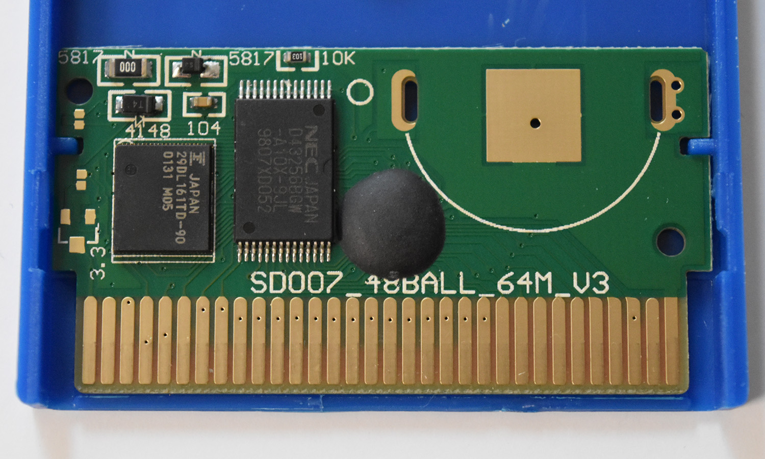 SD007 48BALL 64M V3 - 29DL161TD-90 (Pokémon Blue).jpg